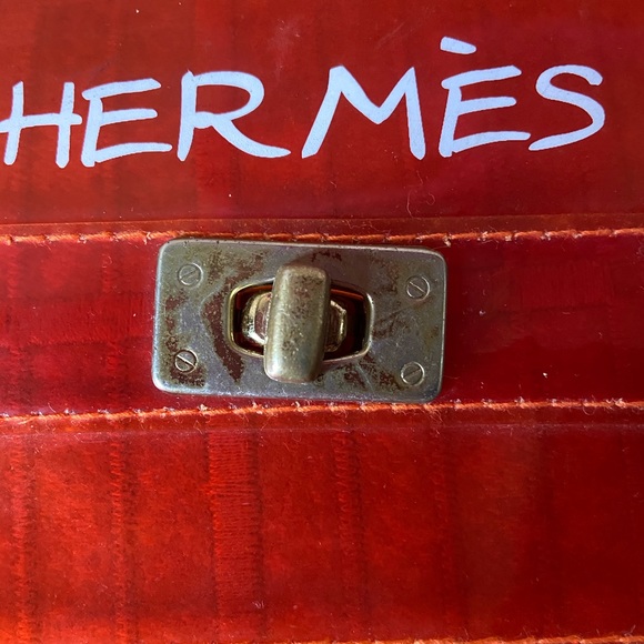 Hermès Vinyl Kelly Bag - Picture 16 of 16